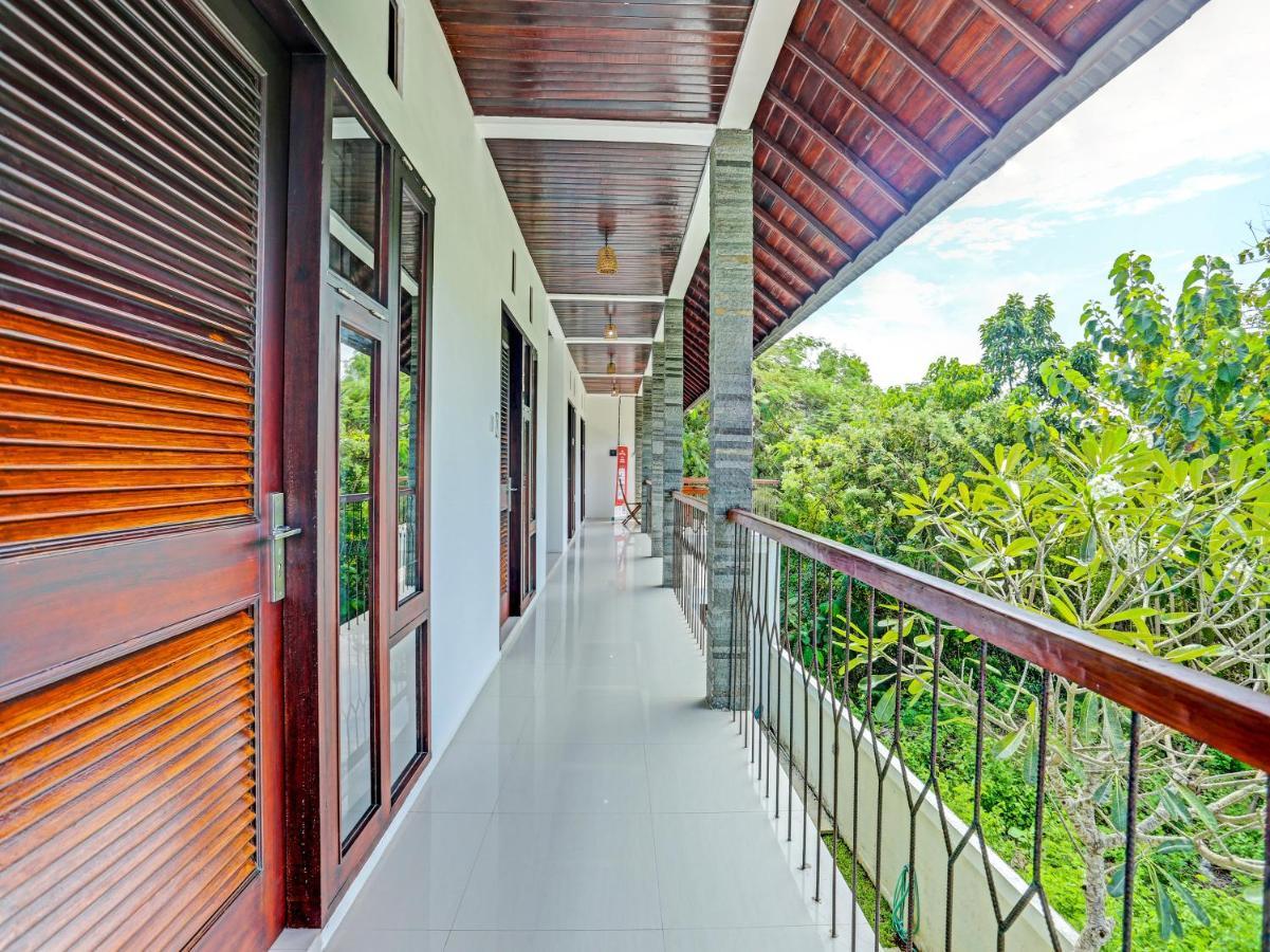 Hotel Oyo 91123 Madhava 108 Ungasan Exterior foto